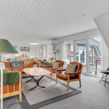 Awesome Home In Hvide Sande With Sauna Bjerregård