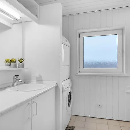 Cozy In Hvide Sande With Sauna * Bjerregård
