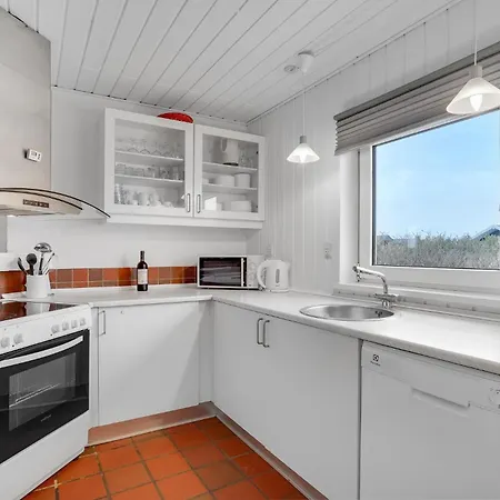 Cozy In Hvide Sande With Sauna
