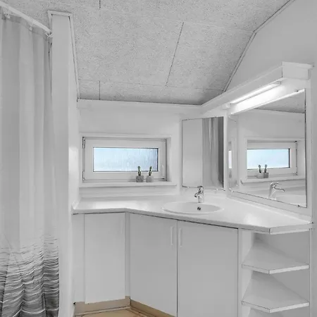 Cozy In Hvide Sande With Sauna Feriehus Bjerregård