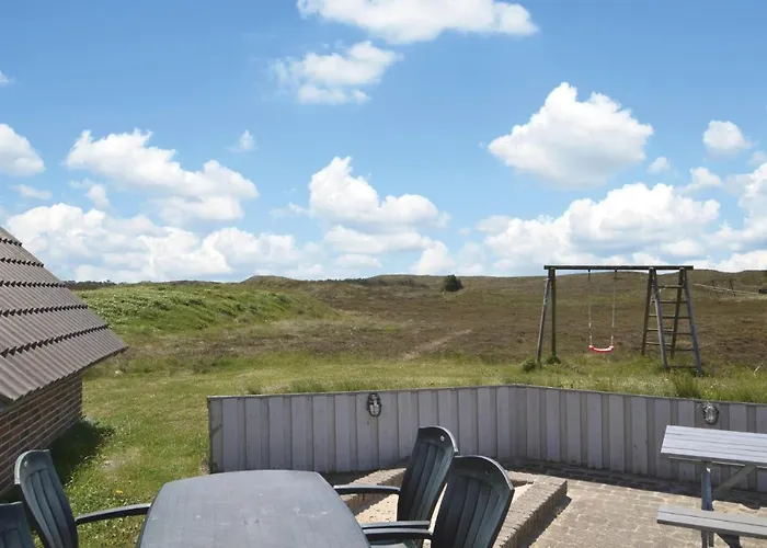 5 Bedroom Stunning In Hvide Sande * Bjerregård