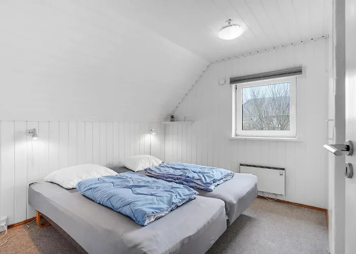 Vakantiehuis 5 Bedroom Stunning In Hvide Sande *